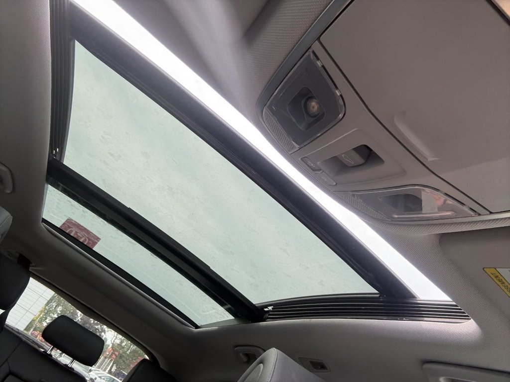 Hyundai Tucson Luxury  AWD I LEATHER I PANORAMIC SUNROOF I HEATED SEATS & STEERING WHEEL I ACTIVE SECURITY I MAGS 2017 à Montréal, Québec - 15 - w1024h768px
