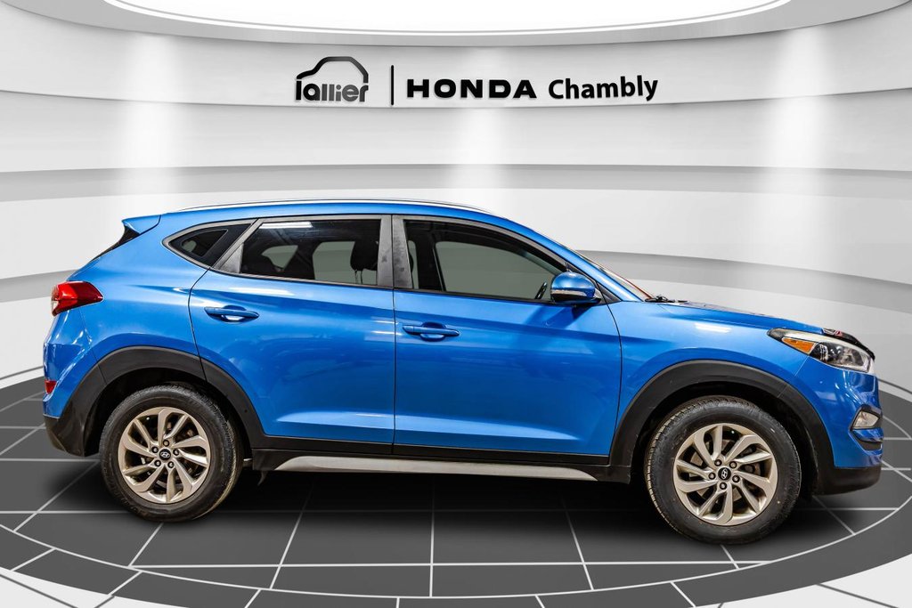 Hyundai Tucson 2.0L Premium AWD HEATED SEATS & STEERING WHEEL I MAGS I CAMERA I ACTIVE SECURITY I CARPLAY 2018 à Montréal, Québec - 8 - w1024h768px