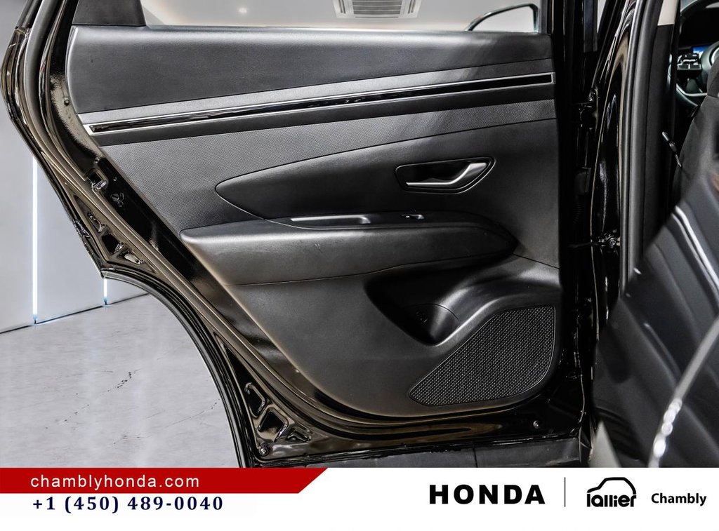 Hyundai Tucson Preferred AWD CARPLAY I MAGS I HEATED SEATS AND STEERING WHEEL I STARTER I ACTIVE SECURITY 2024 à Montréal, Québec - 13 - w1024h768px