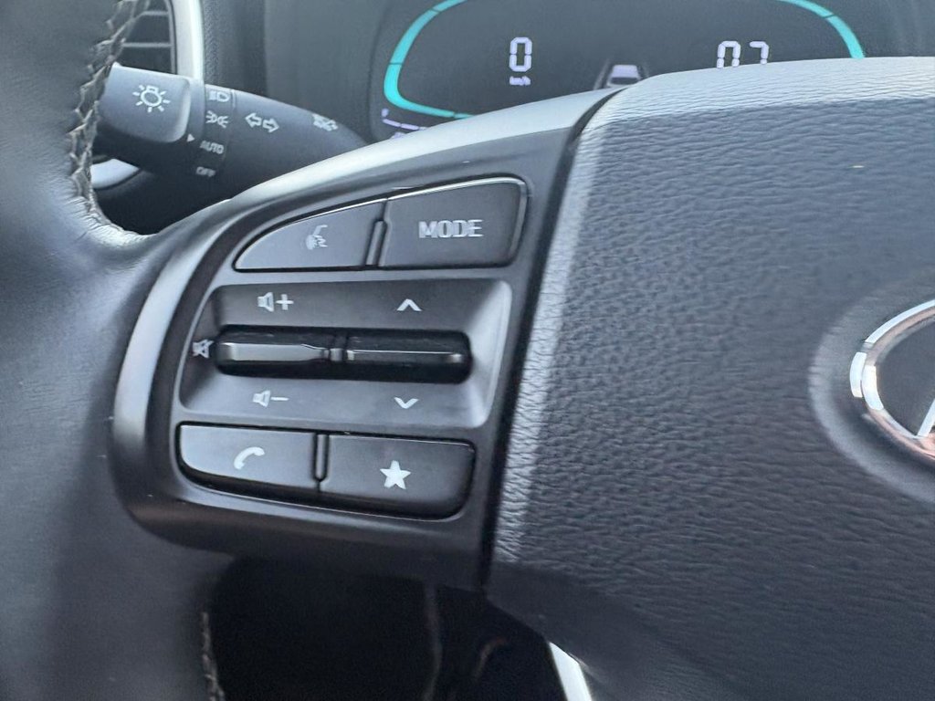 2023 Hyundai Venue Preferred IVT MAGS I HEATED SEATS & STEERING WHEEL I CARPLAY I STARTER in Montréal, Quebec - 13 - w1024h768px