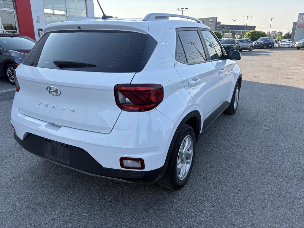 2023 Hyundai Venue Preferred IVT MAGS I HEATED SEATS & STEERING WHEEL I CARPLAY I STARTER in Montréal, Quebec - 5 - w1024h768px