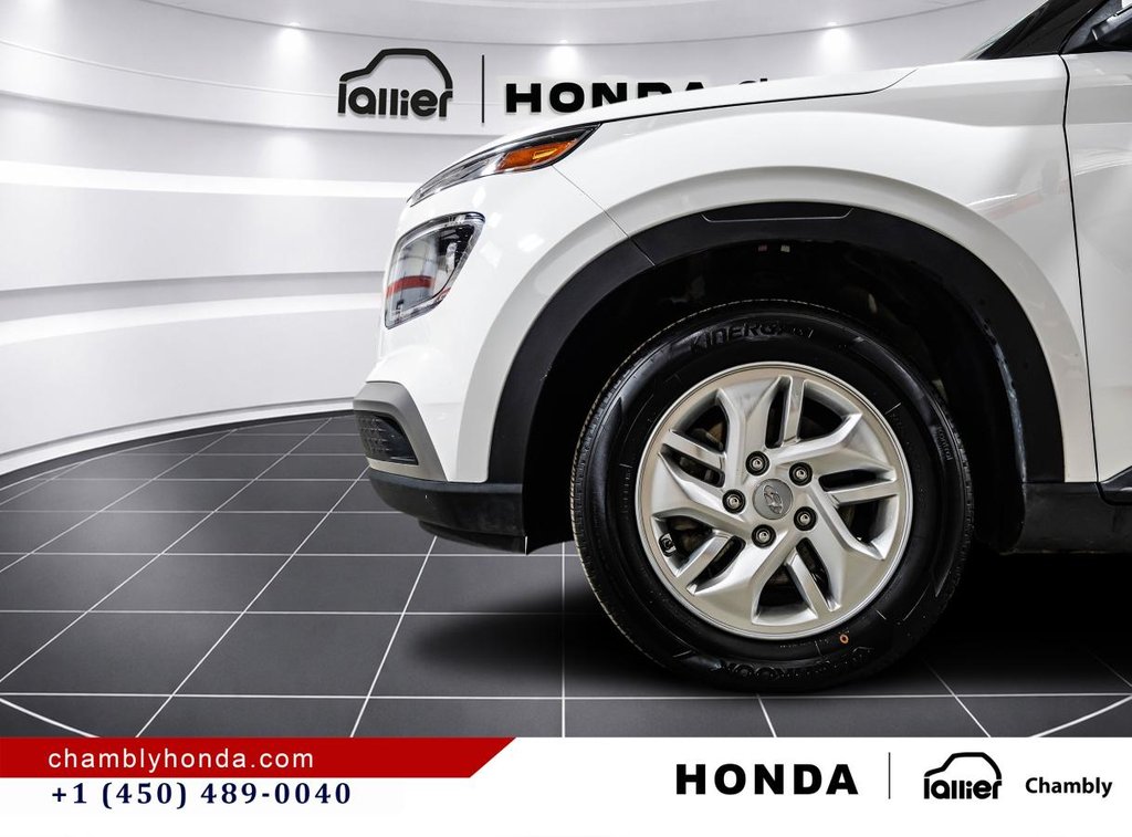 2023 Hyundai Venue Preferred IVT MAGS I HEATED SEATS & STEERING WHEEL I CARPLAY I STARTER in Montréal, Quebec - 10 - w1024h768px