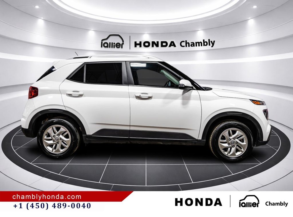 2023 Hyundai Venue Preferred IVT MAGS I HEATED SEATS & STEERING WHEEL I CARPLAY I STARTER in Montréal, Quebec - 8 - w1024h768px
