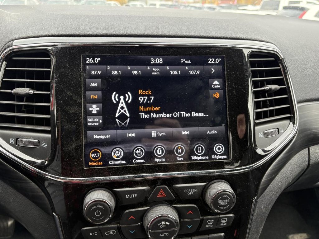 2021 Jeep Grand Cherokee Altitude 4x4 20 INCH MAGS I CARPLAY I HEATED SEATS I CAMERA I STARTER I HITCH in Montréal, Quebec - 10 - w1024h768px