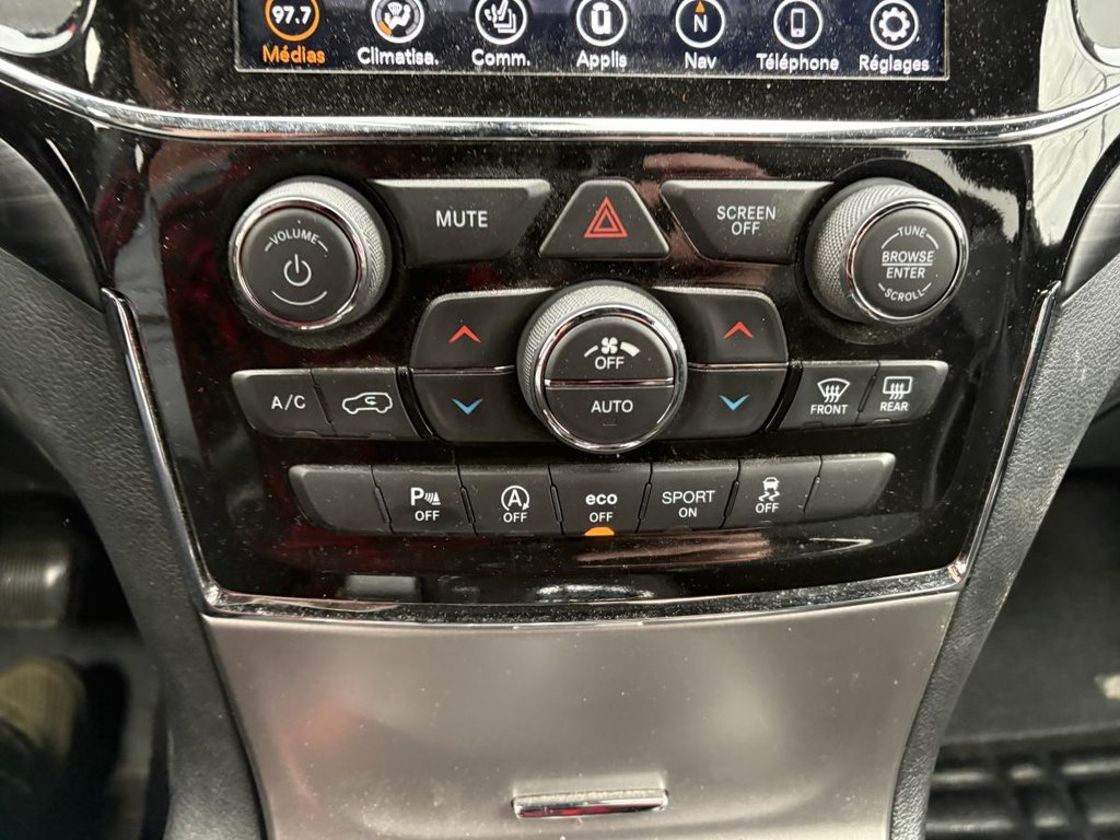 2021 Jeep Grand Cherokee Altitude 4x4 20 INCH MAGS I CARPLAY I HEATED SEATS I CAMERA I STARTER I HITCH in Montréal, Quebec - 11 - w1024h768px