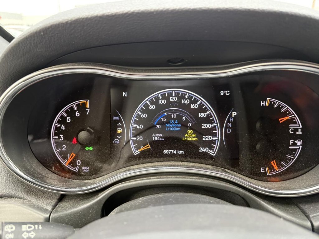 2021 Jeep Grand Cherokee Altitude 4x4 20 INCH MAGS I CARPLAY I HEATED SEATS I CAMERA I STARTER I HITCH in Montréal, Quebec - 9 - w1024h768px