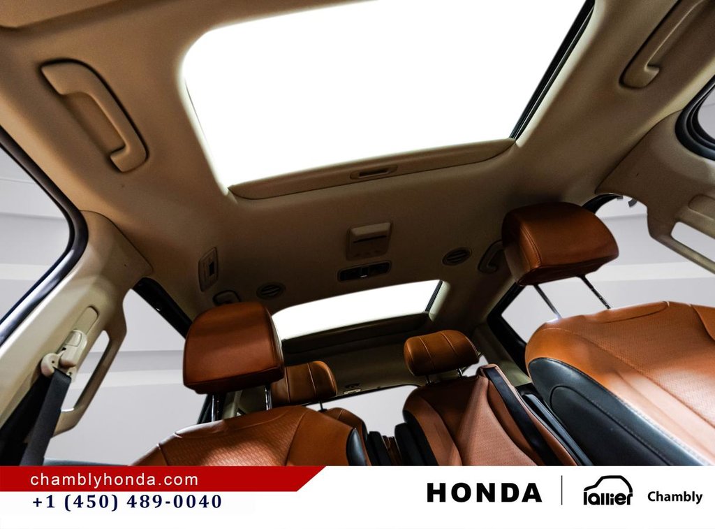 Kia Carnival SX LEATHER I COOLLING AND HEATED SEATS I HEATED STEERING WHEEL I MAGS  I SUNROOF I ACTIVE SECURITY 2023 à Montréal, Québec - 22 - w1024h768px