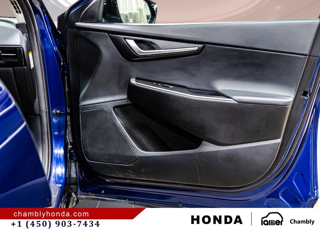 2024 Kia EV6 Land AWD 1 OWNER I NO ACCIDENT I 450 KM AUTONOMY I MAGS I ATARTER I ACTIVE SECURITY in Montréal, Quebec - 16 - w1024h768px