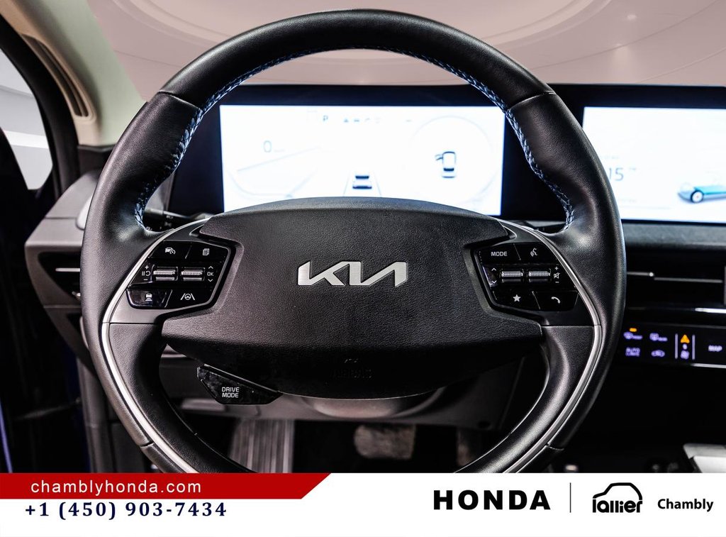 2024 Kia EV6 Land AWD 1 OWNER I NO ACCIDENT I 450 KM AUTONOMY I MAGS I ATARTER I ACTIVE SECURITY in Montréal, Quebec - 21 - w1024h768px