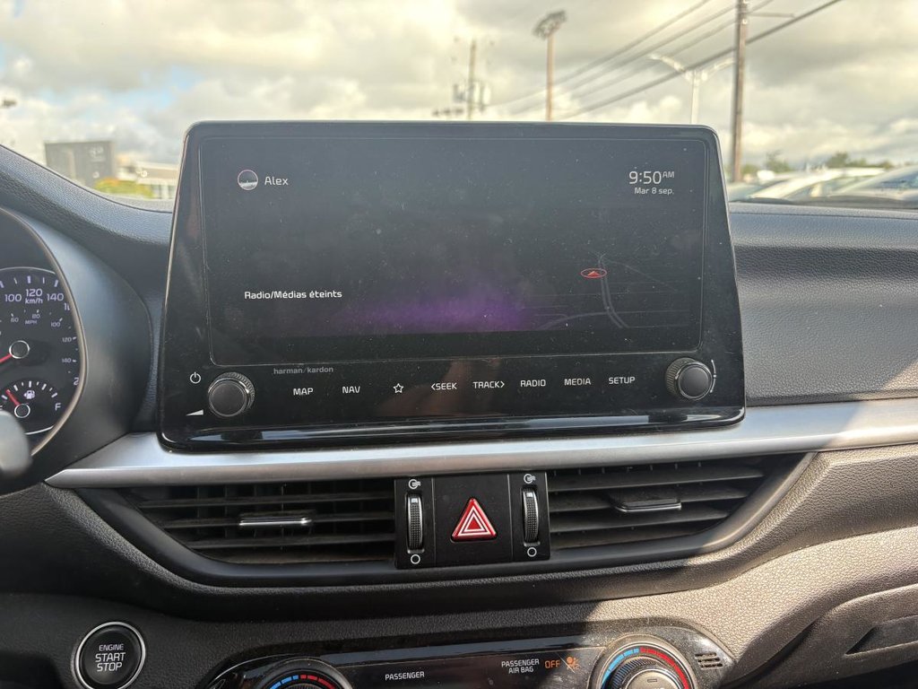 Kia Forte GT Limited DCT CARPLAY I SUNROOF I MAGS I LEATHER I HEATED AND COOLING SEATS I ACTIVE SECURITY 2022 à Montréal, Québec - 7 - w1024h768px