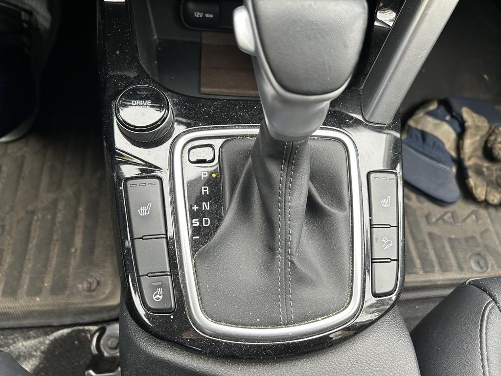 2023 Kia Seltos EX MAGS I SHEATED SEATS AND STEERING WHEEL I CARPLAY I CAMERA IU STERTER I ACTIVE SECURITY in Montréal, Quebec - 8 - w1024h768px