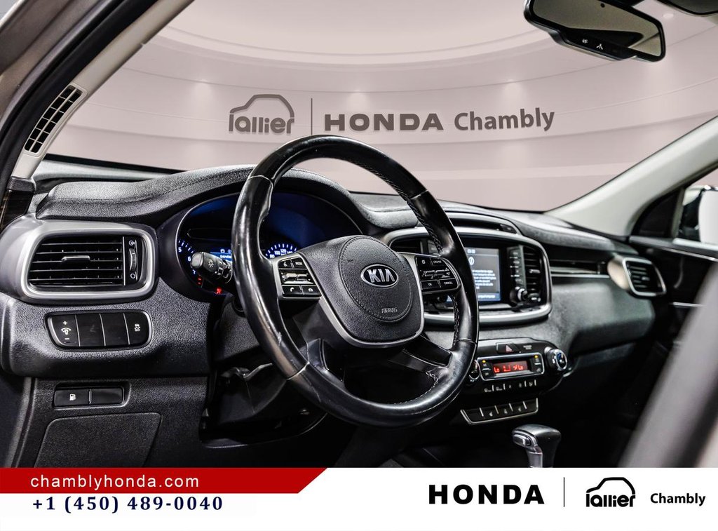 Kia Sorento LX V6 Premium AWD 7 SEATERS I 5,000 TOWING CAPACITY I HEATED & STEERING WHEEL SEATS I CARPLAY I MAGS 2019 à Montréal, Québec - 20 - w1024h768px