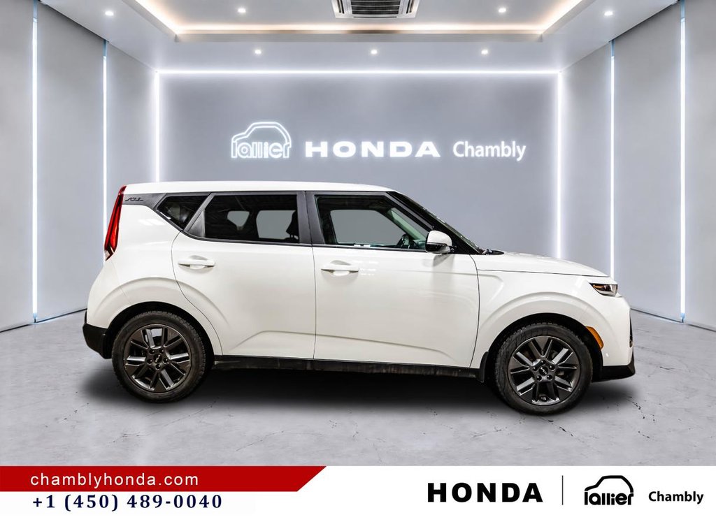 Kia Soul EX  CARPLAY I HEATED SEATS AND STEERING WHEEL I SUNROOF I CAMERA I ACTIVE SECURITY 2022 à Montréal, Québec - 8 - w1024h768px