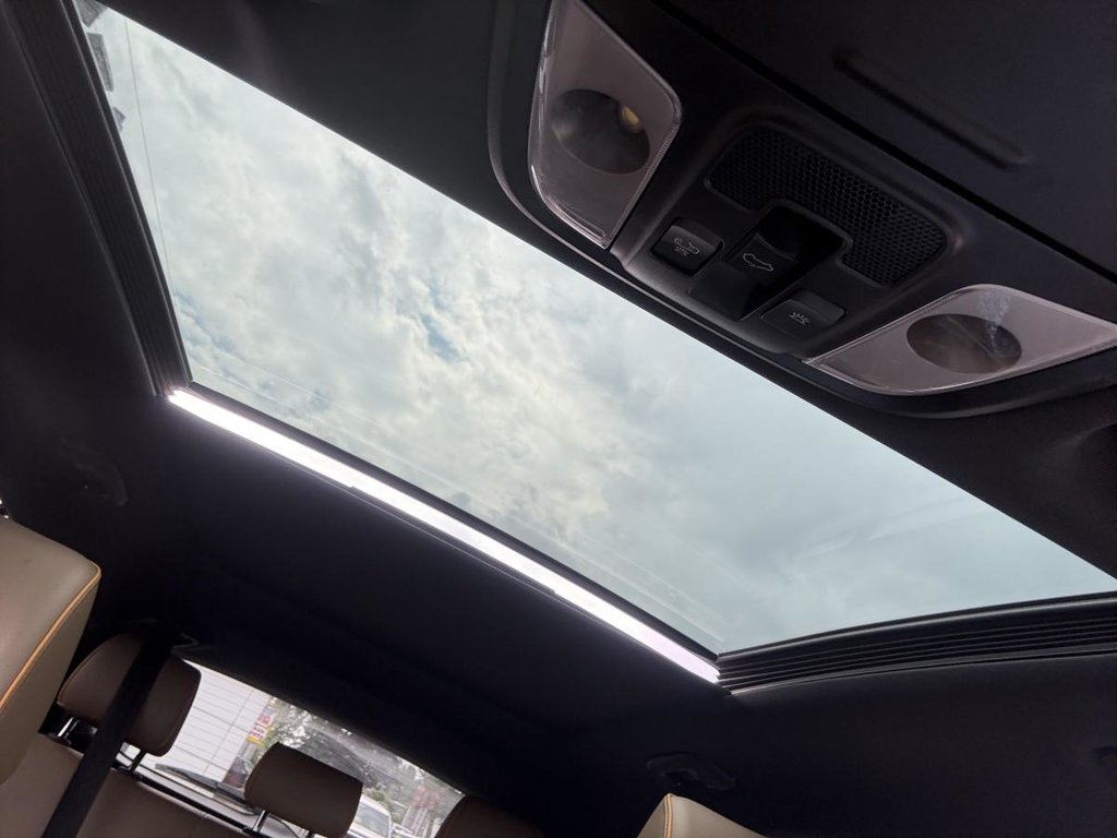 Kia Sportage SX Turbo AWD w/Black HEATED & VENTILATED SETAS I GPS I CARPLAY I MAGS I PANORAMIC SUNROOF 2018 à Montréal, Québec - 16 - w1024h768px