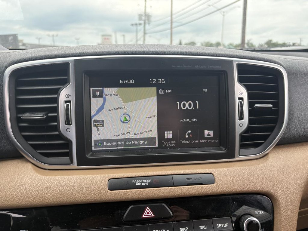 Kia Sportage SX Turbo AWD w/Black HEATED & VENTILATED SETAS I GPS I CARPLAY I MAGS I PANORAMIC SUNROOF 2018 à Montréal, Québec - 9 - w1024h768px