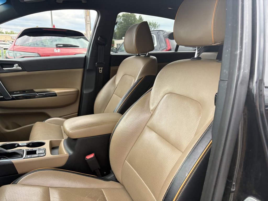 Kia Sportage SX Turbo AWD w/Black HEATED & VENTILATED SETAS I GPS I CARPLAY I MAGS I PANORAMIC SUNROOF 2018 à Montréal, Québec - 8 - w1024h768px