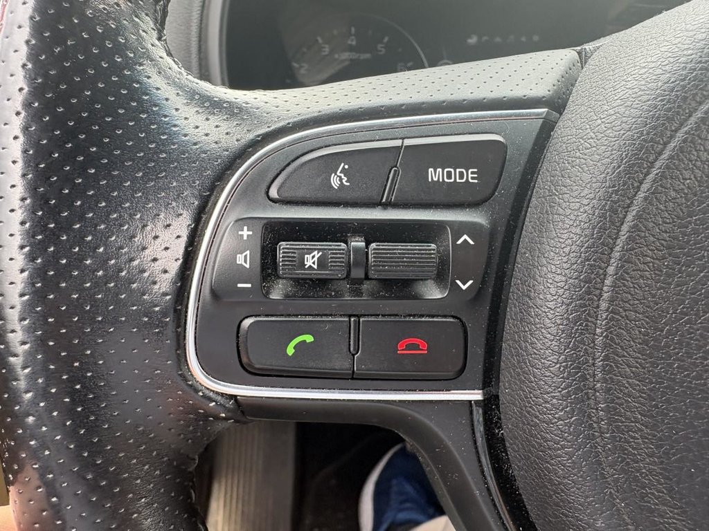 Kia Sportage SX Turbo AWD w/Black HEATED & VENTILATED SETAS I GPS I CARPLAY I MAGS I PANORAMIC SUNROOF 2018 à Montréal, Québec - 13 - w1024h768px