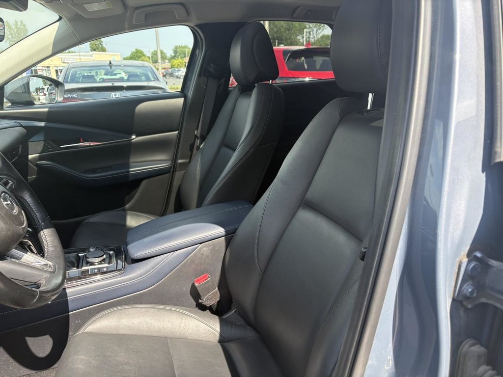 Mazda CX-30 GS AWD I CARPLAY I MAGS I HEATED SEATS & STEERING WHEEL I CAMERA I ACXTIVE SECURITY 2021 à Montréal, Québec - 7 - w1024h768px