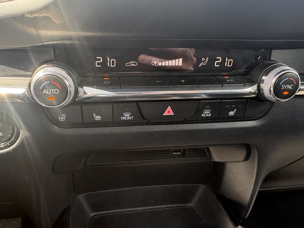 Mazda CX-30 GS AWD I CARPLAY I MAGS I HEATED SEATS & STEERING WHEEL I CAMERA I ACXTIVE SECURITY 2021 à Montréal, Québec - 9 - w1024h768px