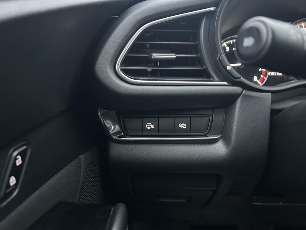 2024 Mazda CX-30 GS AWD CARPLAY I HEATED SEATS AND STEERING WHEEL I CAMERA I MAGS I ACTIVE SECURITY in Montréal, Quebec - 15 - w1024h768px