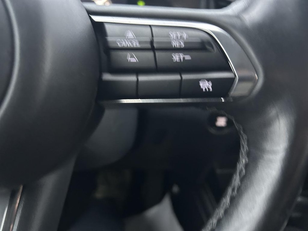 2024 Mazda CX-30 GS AWD CARPLAY I HEATED SEATS AND STEERING WHEEL I CAMERA I MAGS I ACTIVE SECURITY in Montréal, Quebec - 13 - w1024h768px