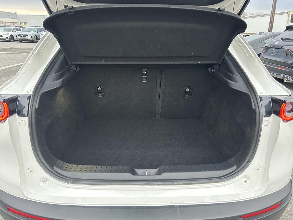 2024 Mazda CX-30 GS AWD CARPLAY I HEATED SEATS AND STEERING WHEEL I CAMERA I MAGS I ACTIVE SECURITY in Montréal, Quebec - 6 - w1024h768px