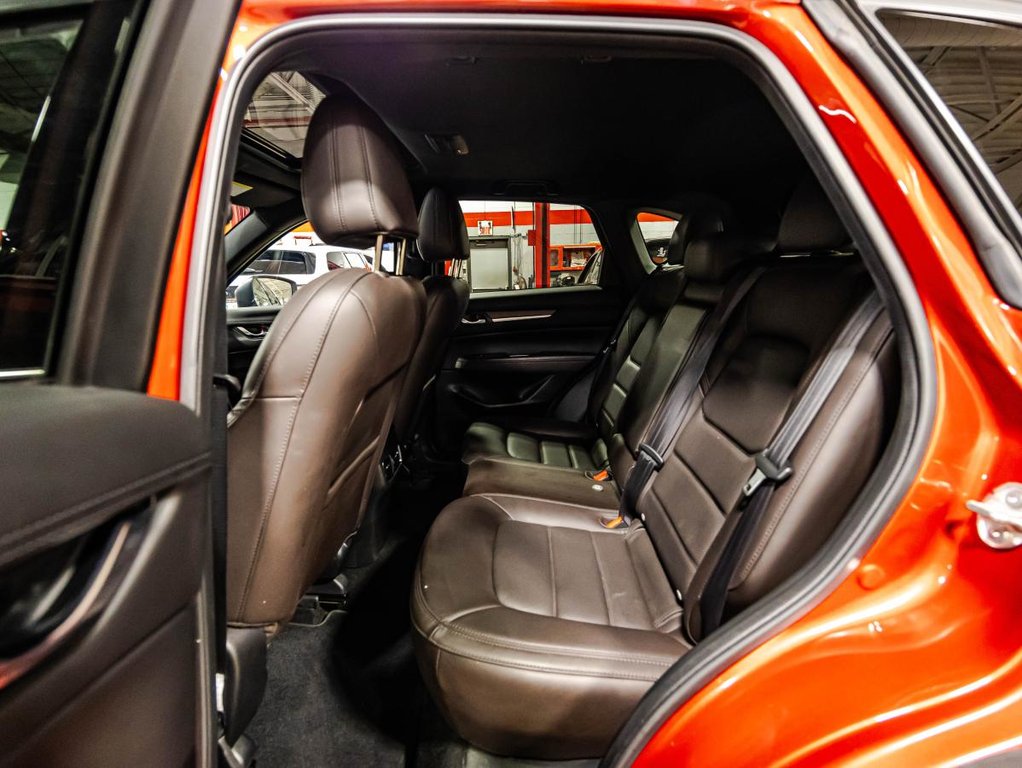 Mazda CX-5 Signature AWD LEATHER I HEATED ANS VENTILATED SEATS I TAUX 5.99% I SUNROOF I ACTIVE SECURITY 2021 à Montréal, Québec - 15 - w1024h768px