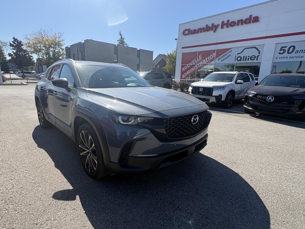 2023 Mazda CX-50 GT AWD LEATHER I MAGS I PANORAMIC I SUNROOF I HEATED AND COOLING SEATS I CAMERA I ACTIVE SECURITY in Montréal, Quebec - 1 - w1024h768px