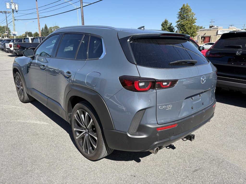 2023 Mazda CX-50 GT AWD LEATHER I MAGS I PANORAMIC I SUNROOF I HEATED AND COOLING SEATS I CAMERA I ACTIVE SECURITY in Montréal, Quebec - 2 - w1024h768px