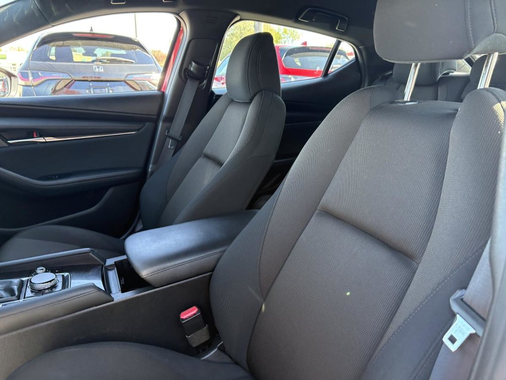 Mazda 3 Sport GS Auto i-ACTIV AWD 2020 à Montréal, Québec - 8 - w1024h768px