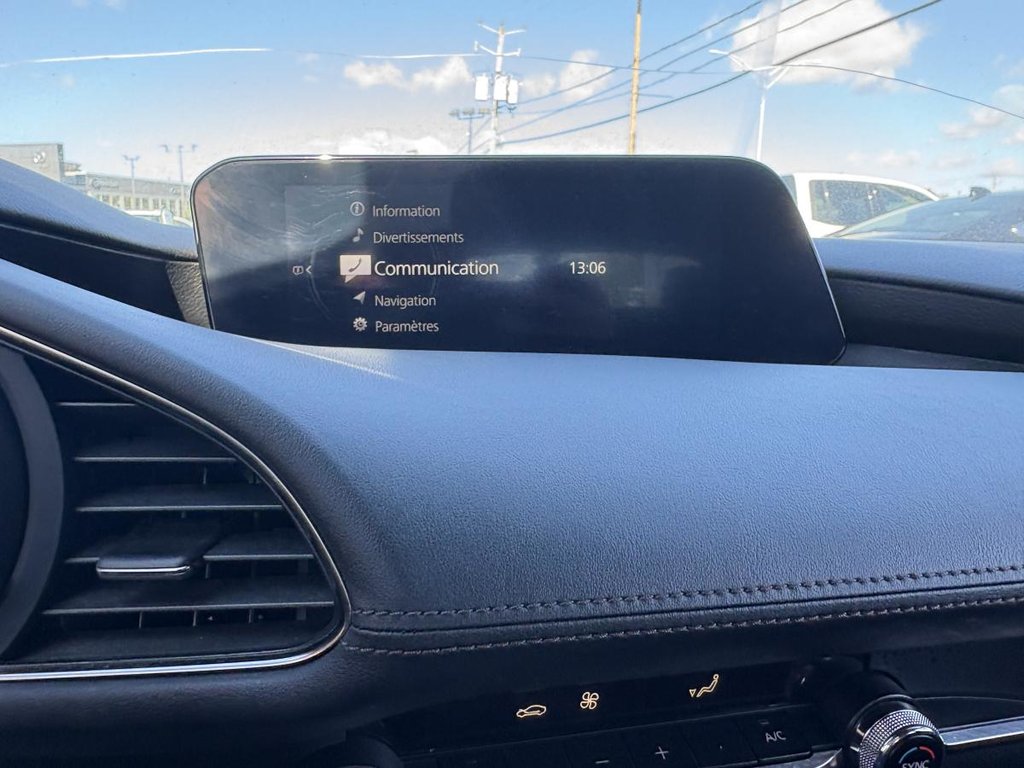 Mazda 3 Sport GS Auto i-ACTIV AWD 2020 à Montréal, Québec - 10 - w1024h768px