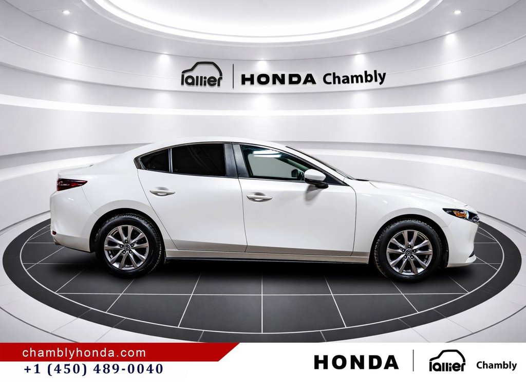 2019 Mazda 3 GX  HEATED SEATS I MAGS I CAMERA I ACTIVE SECURITY in Montréal, Quebec - 8 - w1024h768px