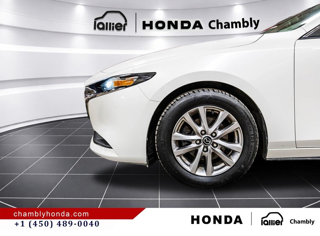 2019 Mazda 3 GX  HEATED SEATS I MAGS I CAMERA I ACTIVE SECURITY in Montréal, Quebec - 10 - w1024h768px