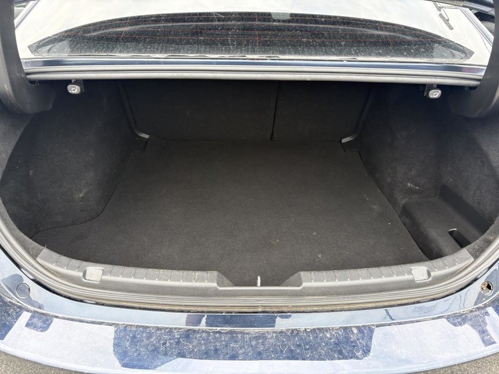 2021 Mazda 3 GS CARPLAY I HEATED SEATS AND STEERING WHEEL I ACTIVE SECURITY in Montréal, Quebec - 6 - w1024h768px
