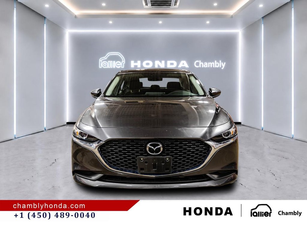 2022 Mazda 3 GX  CARPLAY// HEATED SEATS// REMOTE // MAGS// CAMERA in Montréal, Quebec - 2 - w1024h768px