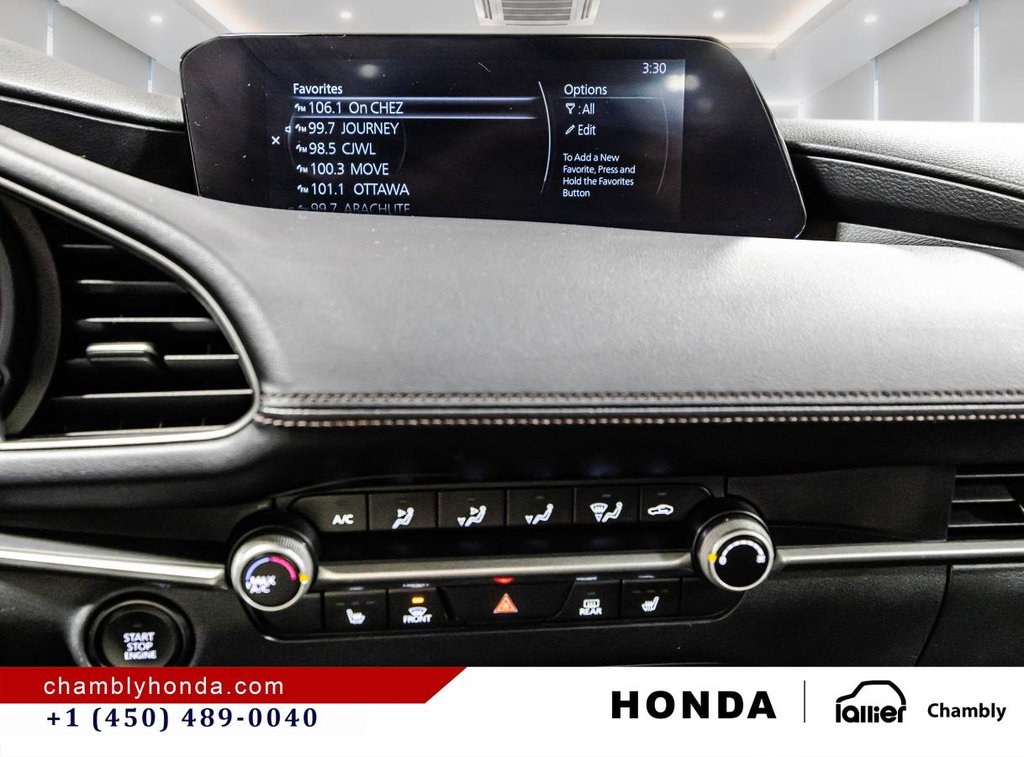 2022 Mazda 3 GX  CARPLAY// HEATED SEATS// REMOTE // MAGS// CAMERA in Montréal, Quebec - 22 - w1024h768px