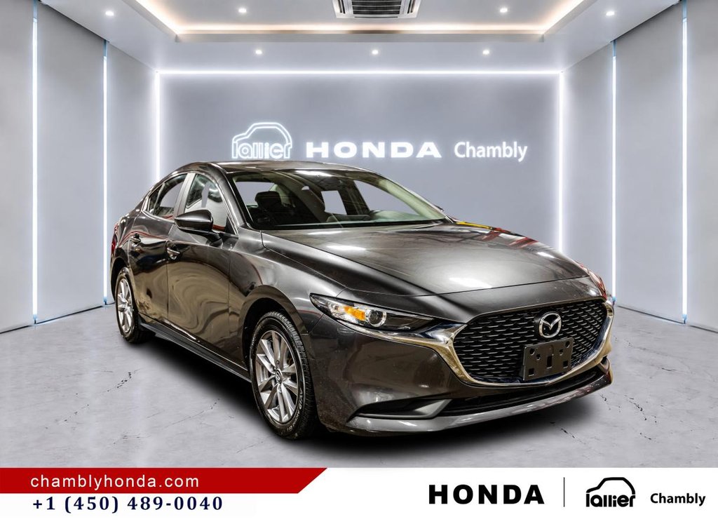 2022 Mazda 3 GX  CARPLAY// HEATED SEATS// REMOTE // MAGS// CAMERA in Montréal, Quebec - 9 - w1024h768px
