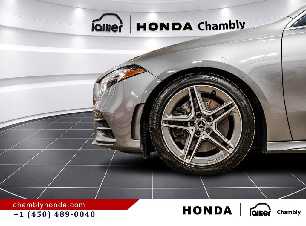 2019 Mercedes-Benz A 250 4MATIC Hatch AMGMAGS I PANORAMIC SUNROOF I HEATED SEATS I CAMERA in Montréal, Quebec - 10 - w1024h768px