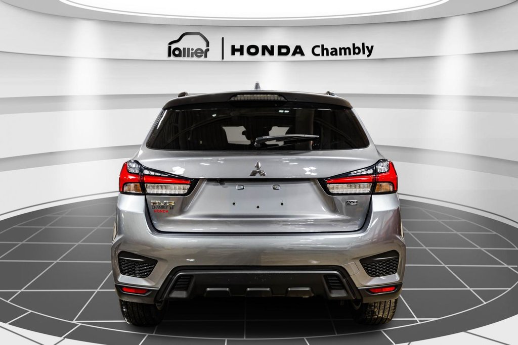 2020 Mitsubishi RVR GT AWC I HEATED SEATS I LEATHER I CAMERA I MAGS I PANORAMIC SUNROOF I ACTIVE SECURITY in Montréal, Quebec - 6 - w1024h768px