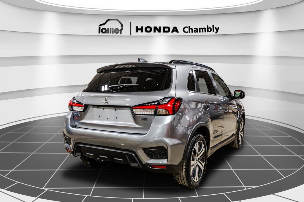 2020 Mitsubishi RVR GT AWC I HEATED SEATS I LEATHER I CAMERA I MAGS I PANORAMIC SUNROOF I ACTIVE SECURITY in Montréal, Quebec - 7 - w1024h768px