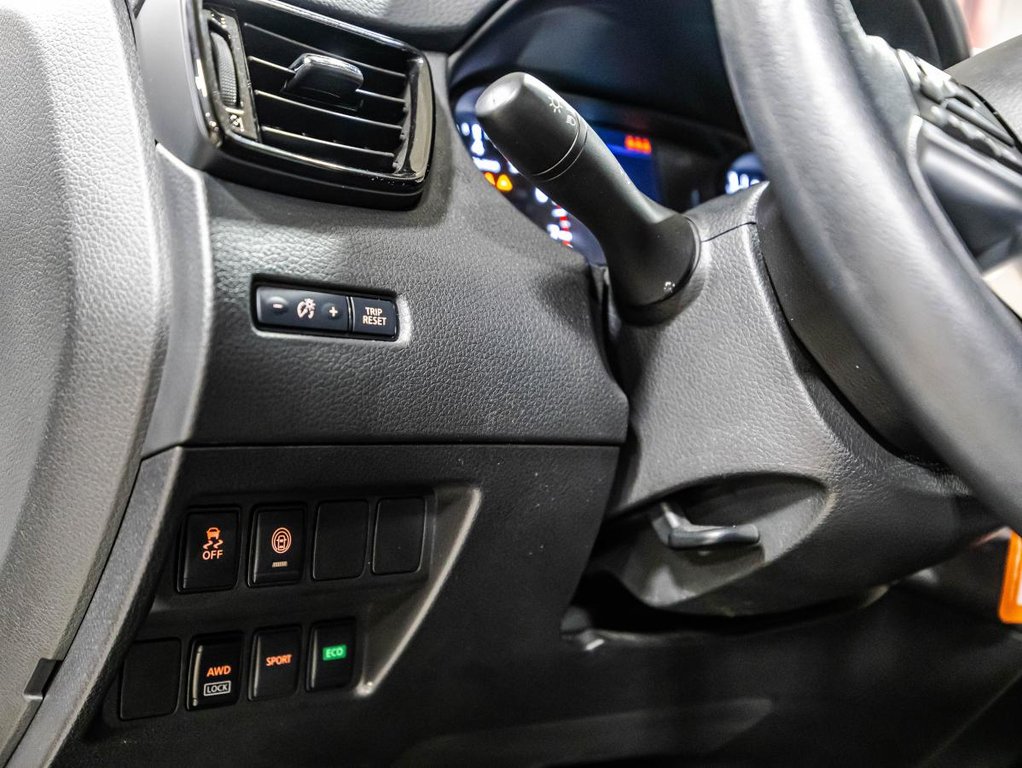 Nissan Qashqai S AWD I 32,000 KM ONLY I HEATED SEATS I CARPLAY I CAMERA I ACTIVE SECURITY 2021 à Montréal, Québec - 20 - w1024h768px
