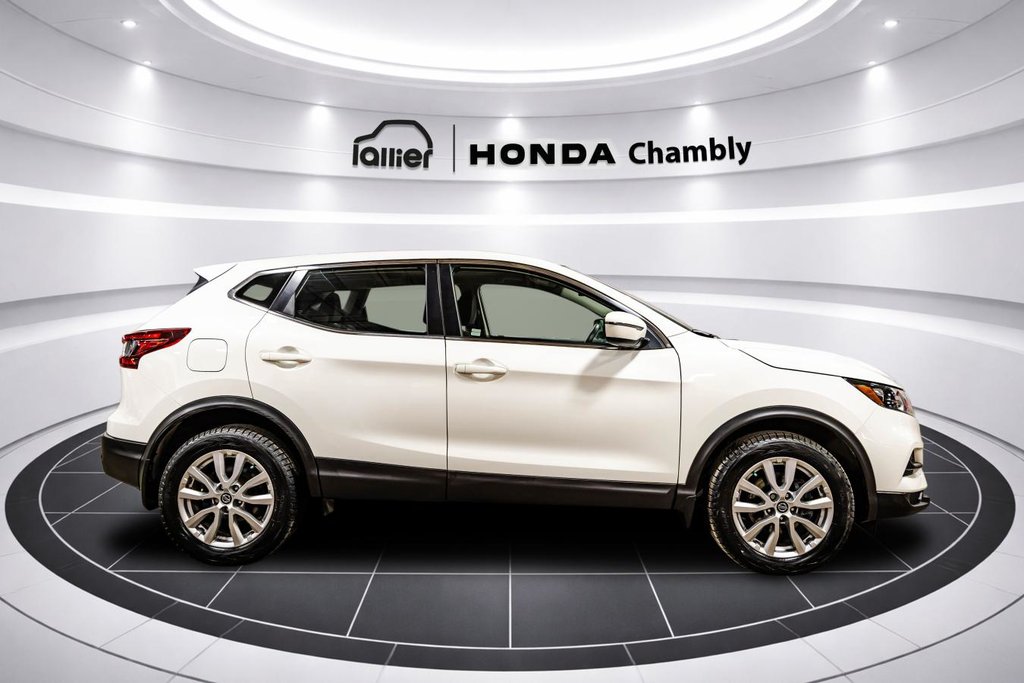 Nissan Qashqai S AWD I 32,000 KM ONLY I HEATED SEATS I CARPLAY I CAMERA I ACTIVE SECURITY 2021 à Montréal, Québec - 8 - w1024h768px