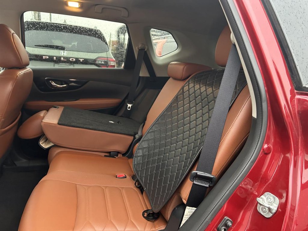 Nissan Rogue AWD SL 113,000 KM! LEATHER I HEATED SEATS I PANORAMIC SUNROOF I MAGS I CARPLAY I STARTER 2018 à Montréal, Québec - 8 - w1024h768px