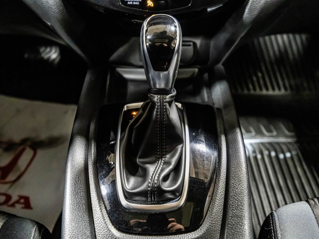 Nissan Rogue SV AWD NO ACCIDEDNT I PANORAMIC SUNROOF I MAGS I STARTER I HEATED SEATS I CARPLAY 2019 à Montréal, Québec - 26 - w1024h768px