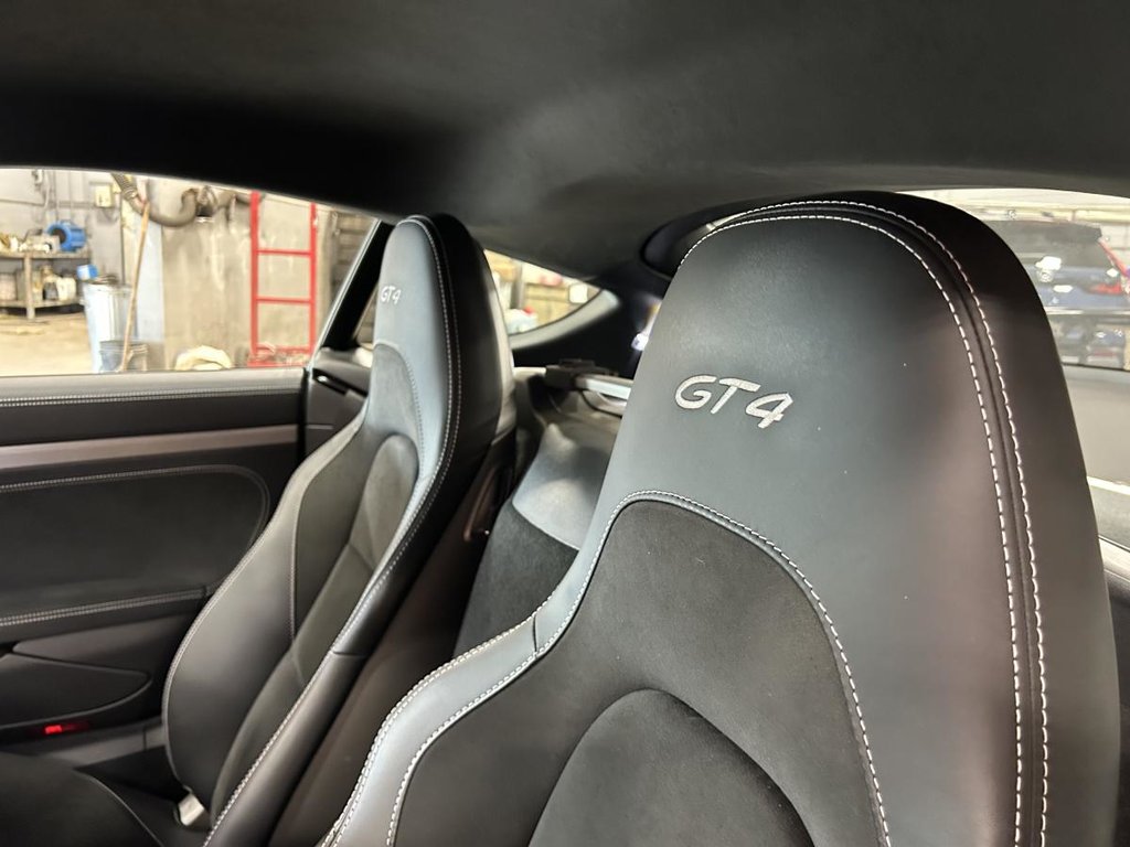 2022 Porsche 718 Cayman GT4 coupé 22 000 KM - 1 PROPRIO - CPO PORSCHE in Montréal, Quebec - 8 - w1024h768px