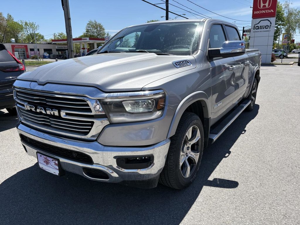 2019 Ram 1500 Laramie 4x4 Crew Cab 5'7 Box I 38,000 KM I MINT CONDITION I 8 TIRES 8 MAGS I LEATHER I CAMERA in Montréal, Quebec - 3 - w1024h768px