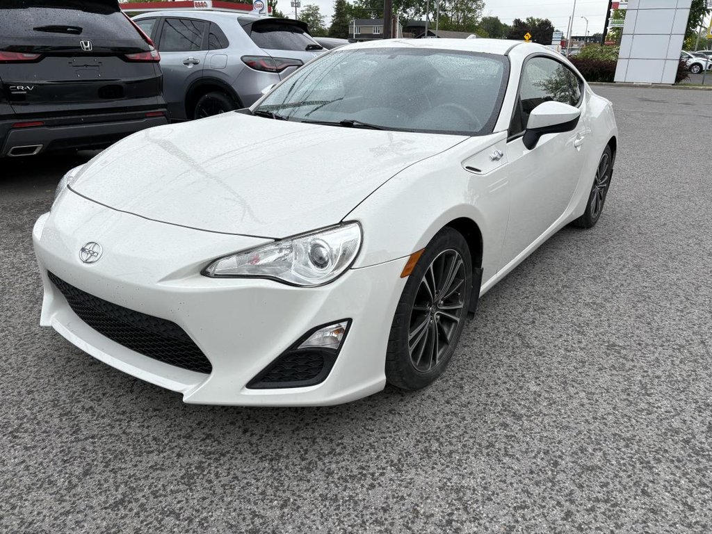 2016 Scion Fr-s 2dr Cpe Manual I FOR THE FUN OF IT!! 70,000 KM!!! in Montréal, Quebec - 3 - w1024h768px