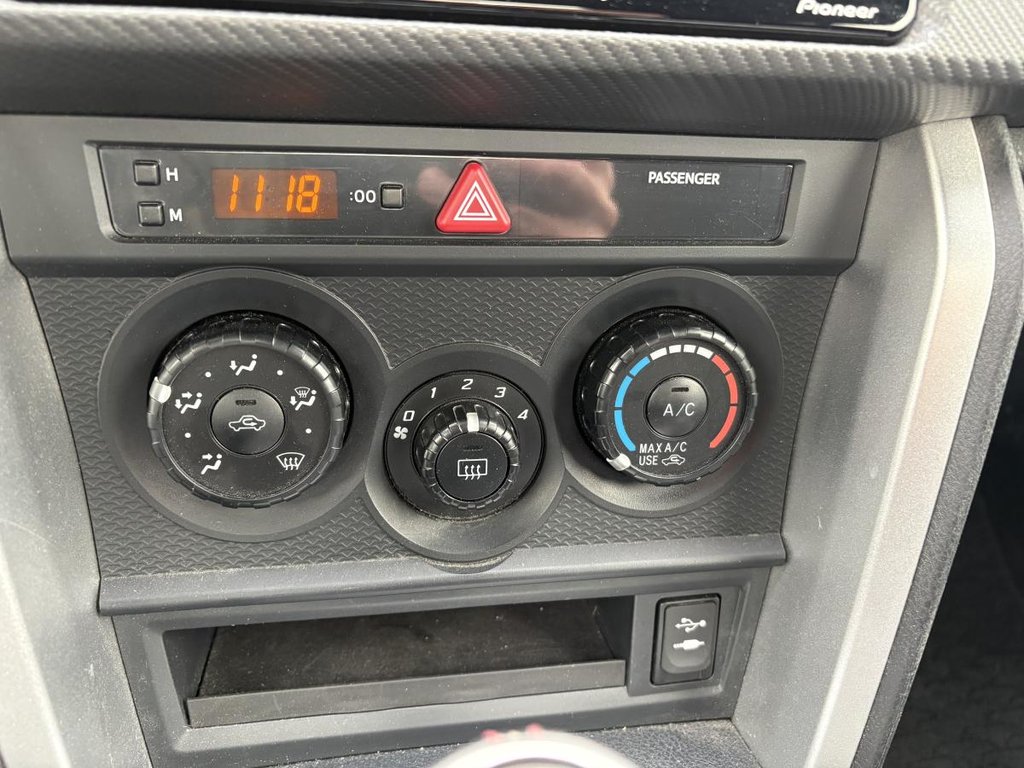 2016 Scion Fr-s 2dr Cpe Manual I FOR THE FUN OF IT!! 70,000 KM!!! in Montréal, Quebec - 7 - w1024h768px