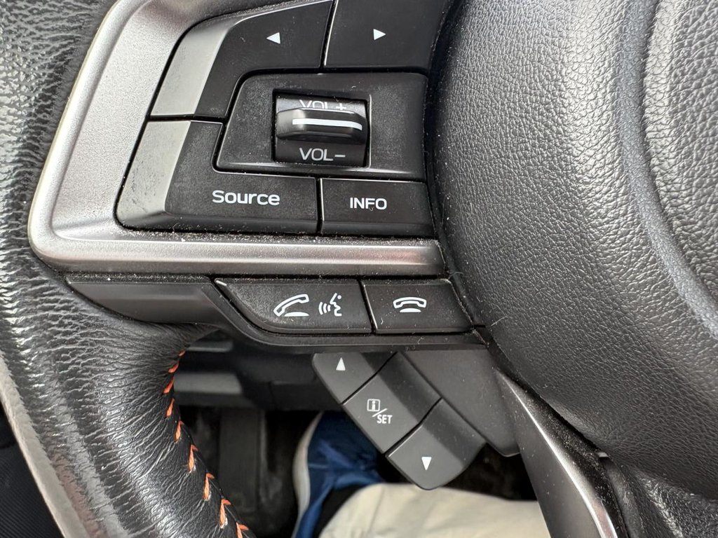 Subaru Crosstrek Touring  100,000 KM! I  MAGS I HEATED SEATS I  BLUETOOTH I CAMERA 2018 à Montréal, Québec - 15 - w1024h768px