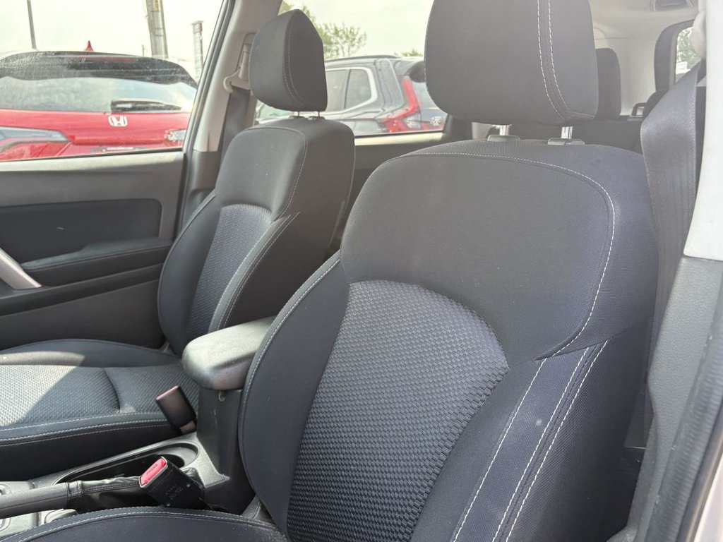 Subaru Forester 5dr Wgn CVT 2.5i Convenience  AWD I CAMERA I BLUETIITH I SIEGES CHAUFFANTS 2015 à Montréal, Québec - 8 - w1024h768px